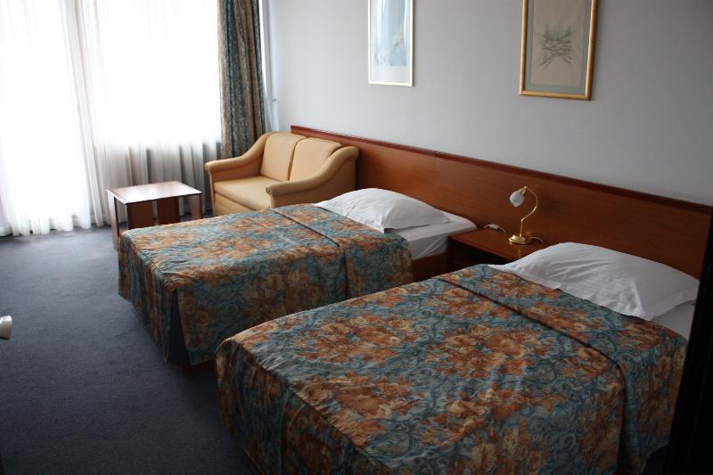 Hotel Novi Ζάγκρεμπ Εξωτερικό φωτογραφία